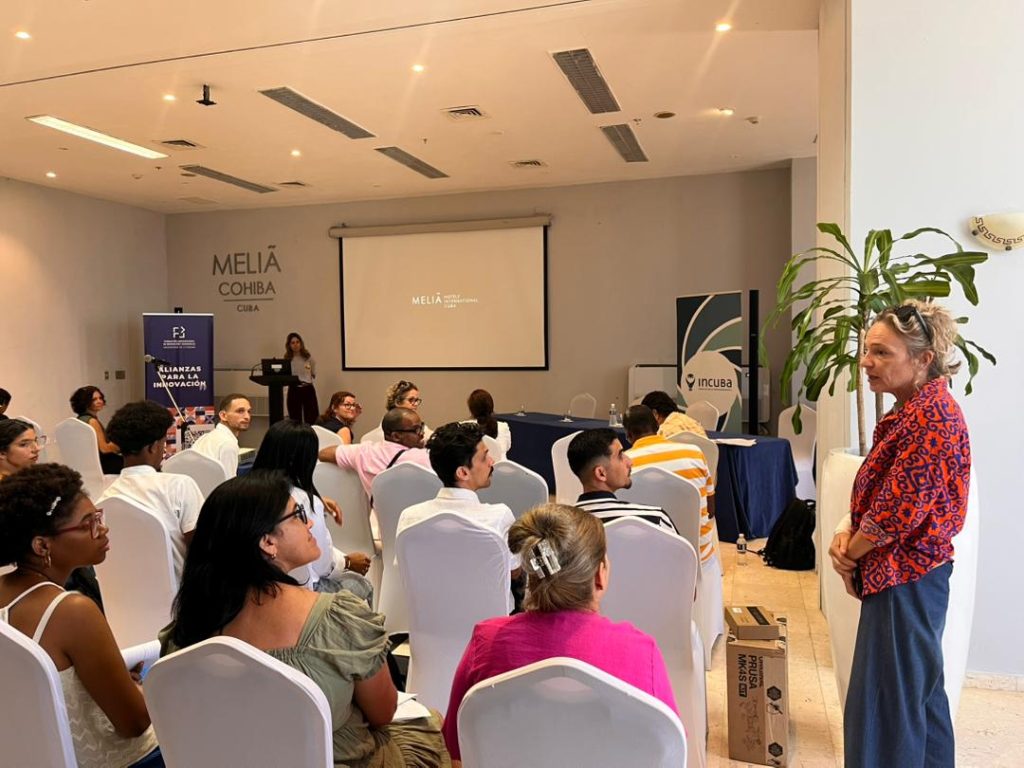 Pitching Day de la X Ronda de InCuba impulsa proyectos de innovación en Cuba 5 WhatsApp Image 2026 05 19 at 22.02.19