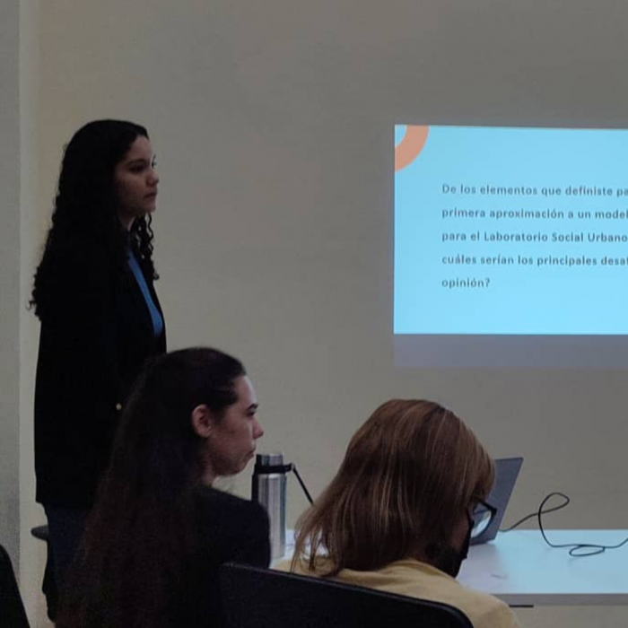 Primera Tesis sobre el Laboratorio Social Urbano