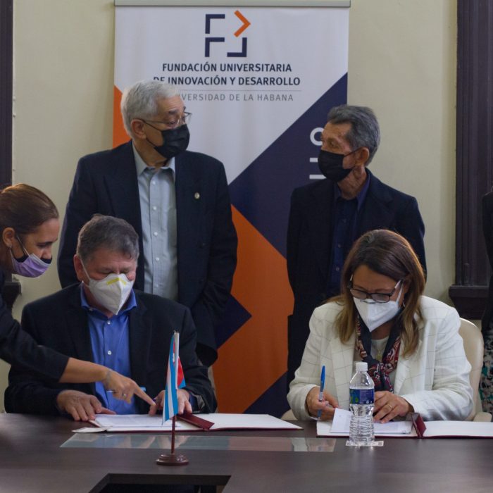 La Fundación UH firma su primer Contrato Internacional de Transferencia de Tecnología
