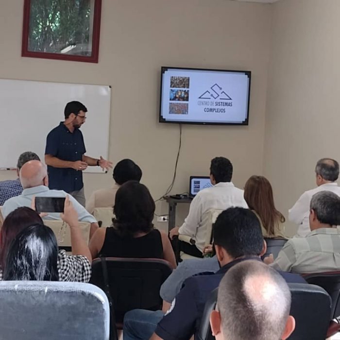Inauguración del Centro de Sistemas Complejos de la Facultad de Física